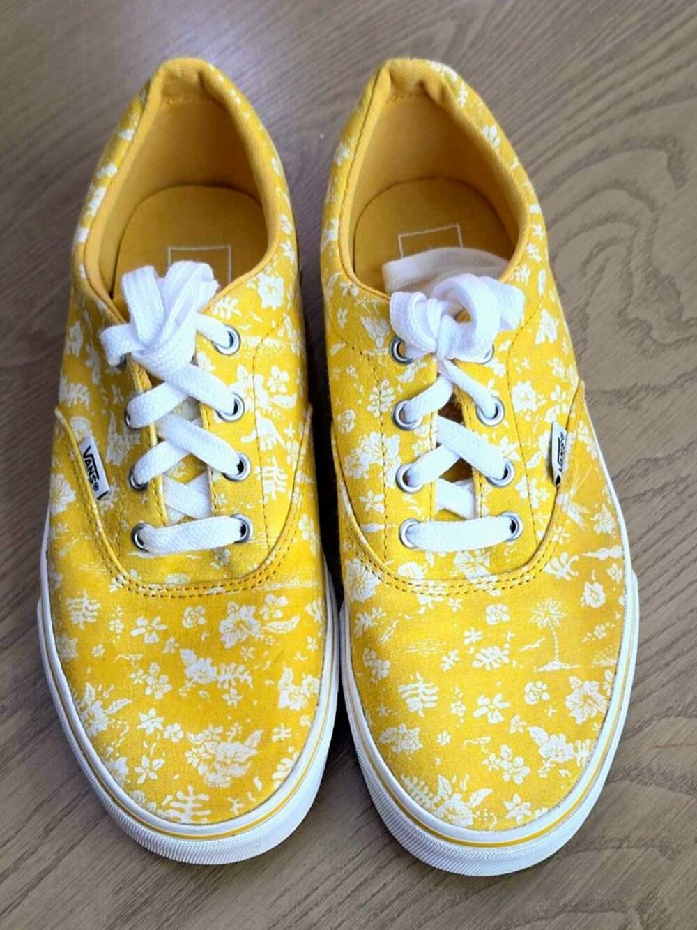 Vans Authentic Yellow/White Floral Canvas Sneakers Womens Size 10 Like New